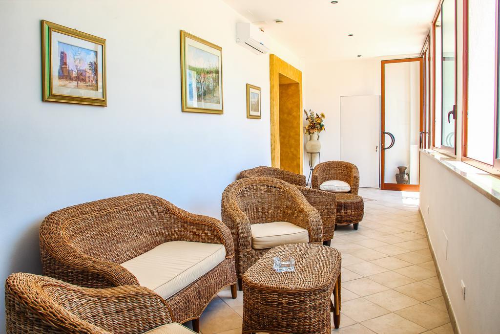 Lampedusa Hotel LMP Exterior photo